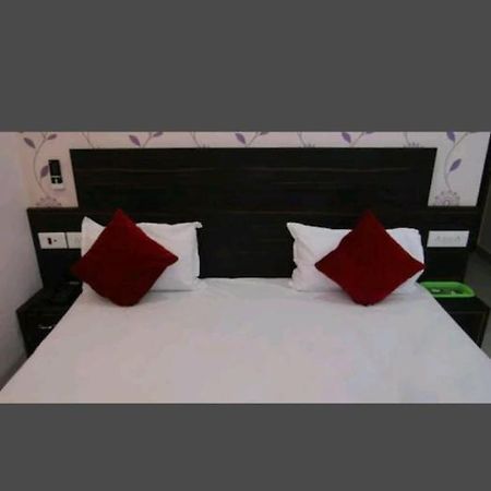 ホテルThe Banarasi Kothi バラナシ エクステリア 写真