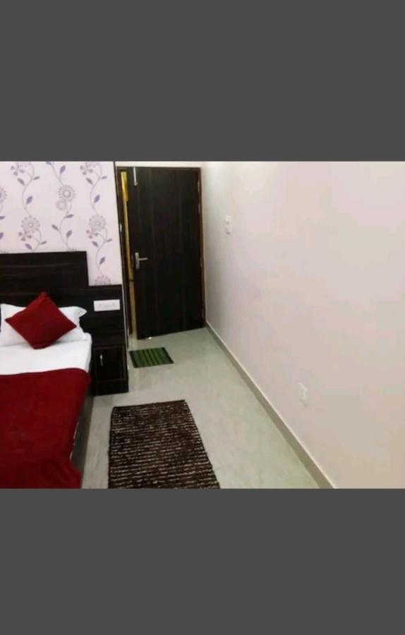 ホテルThe Banarasi Kothi バラナシ エクステリア 写真